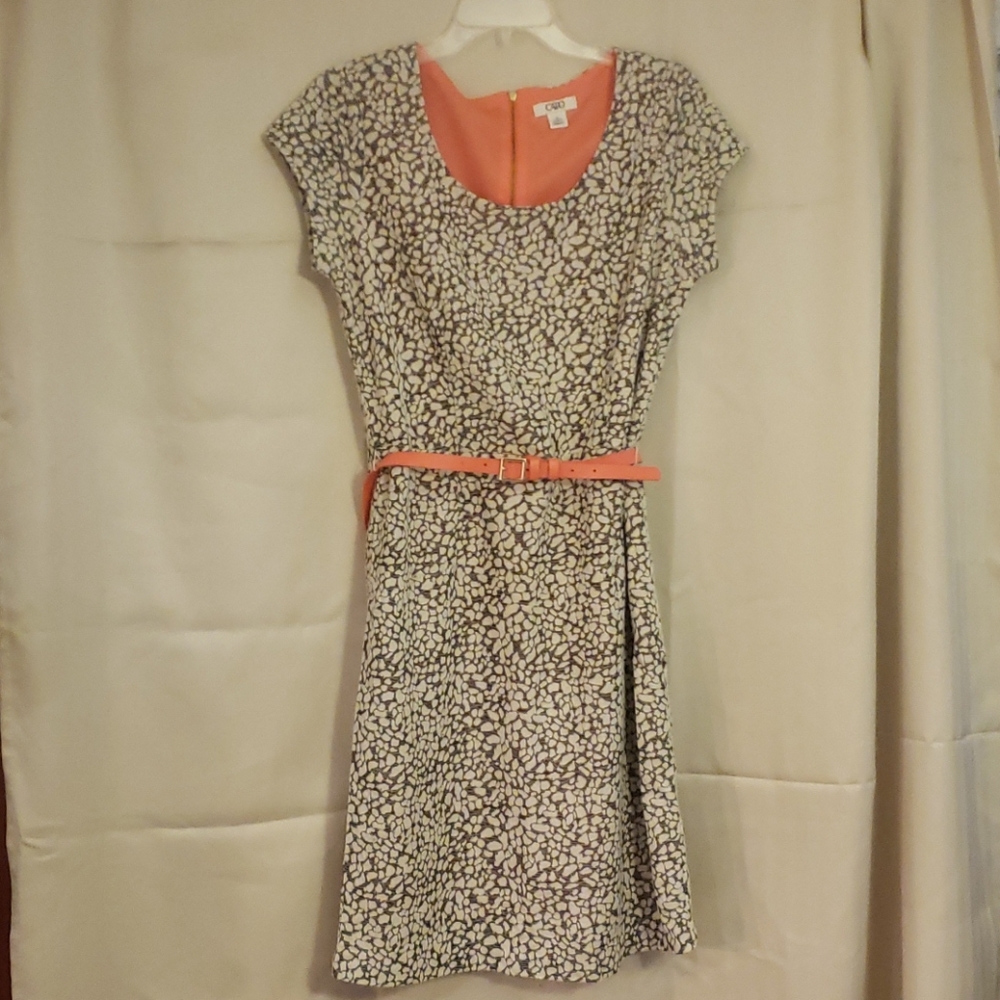 Casual or dressy dress. A touch of coral.